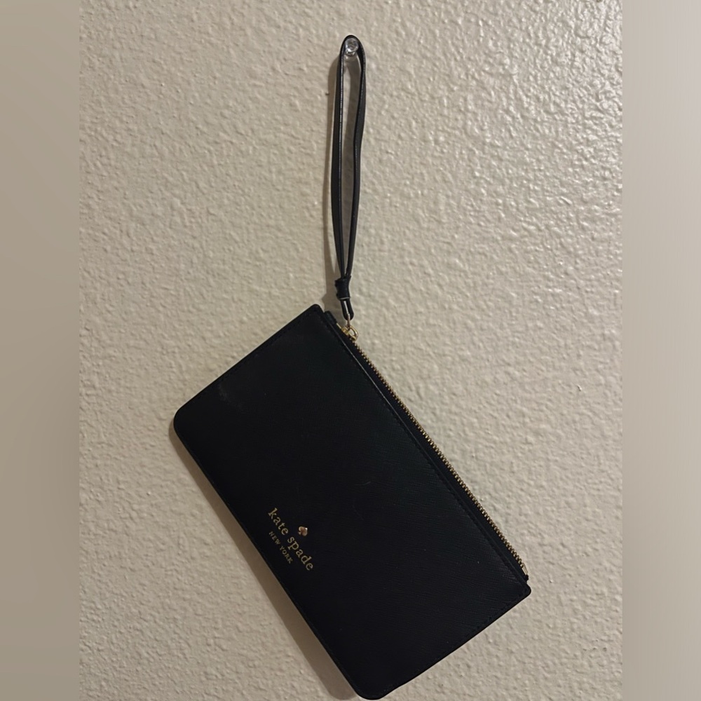 Kate Spade Ava Wristlet